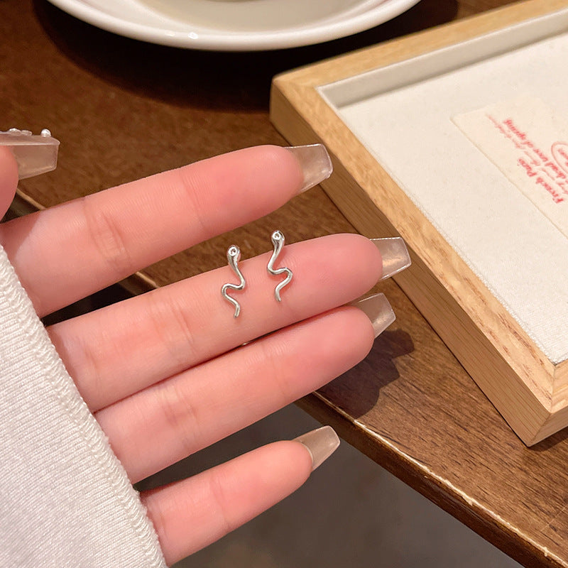 Minimalist Snake Stud Earrings for Women - Sleek and Versatile Silver Design