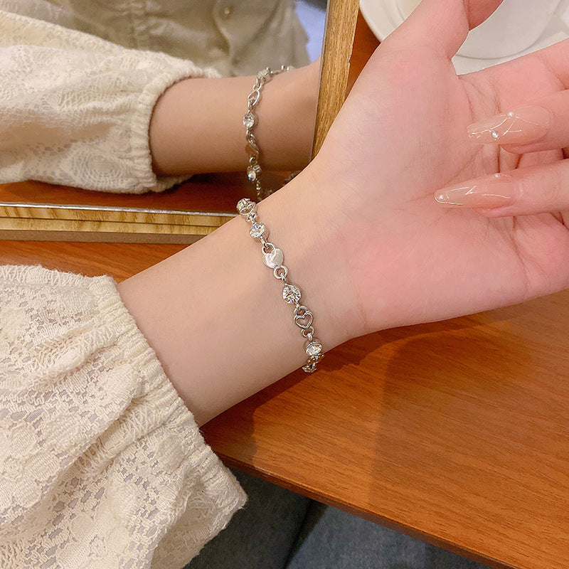 Dainty Heart-Shaped Cubic Zirconia Bracelet for Women - Elegant Korean Style Design