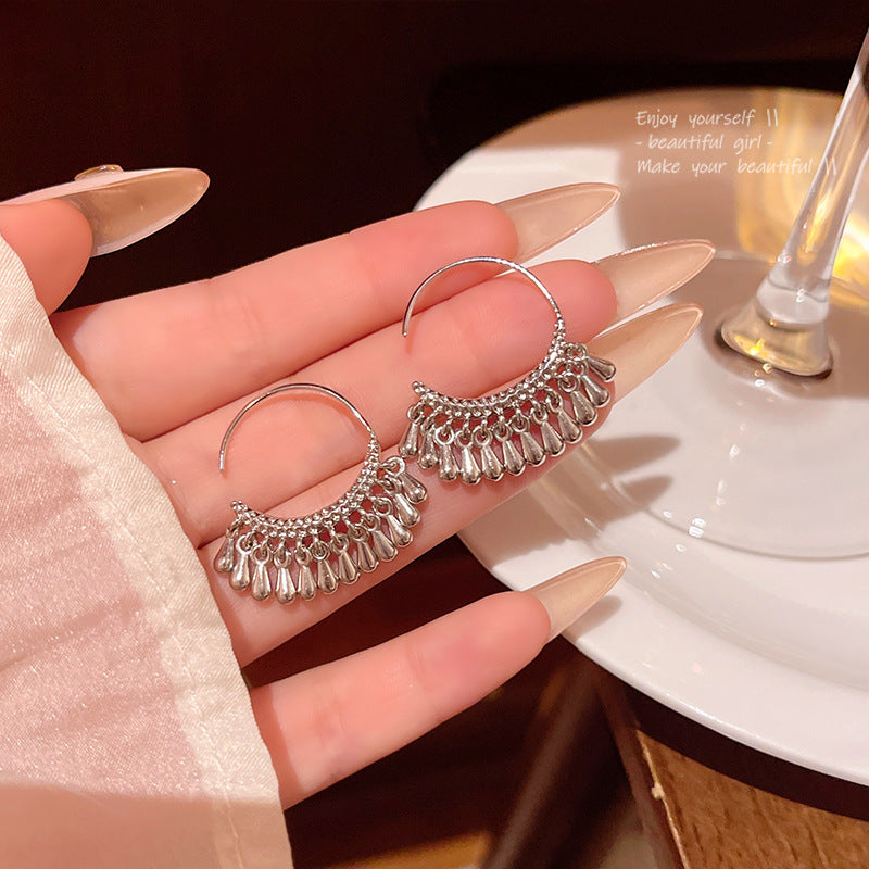 Elegant Teardrop Long Fringe Earrings for Women, Minimalist Geometric Design, Silver Tone