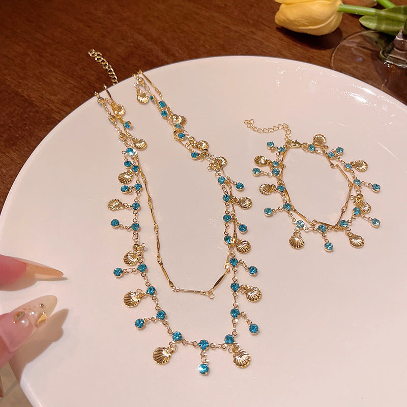 Elegant Blue Zircon Gold Shell Bracelet for Women
