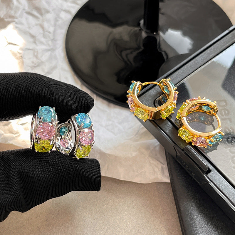 C-Shaped Gold-Plated Zircon Earrings with Dopamine-Inspired Color Accents