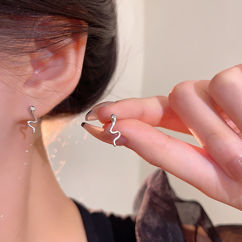 Minimalist Snake Stud Earrings for Women - Sleek and Versatile Silver Design