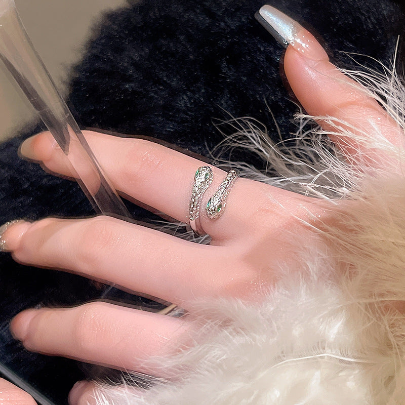 Adjustable Snake-Inspired Diamond Ring for Women - Elegant and Versatile Design