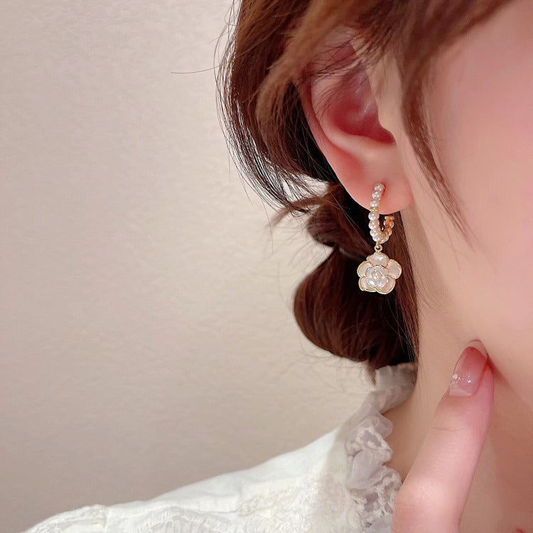 Elegant Camellia Flower Pearl Earrings for Women - Minimalist Gold-Tone Design