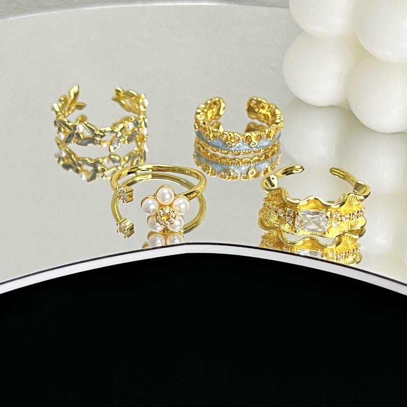 Modern Chinese Style Pearl Rotating Open Ring with Butterfly Design for Women