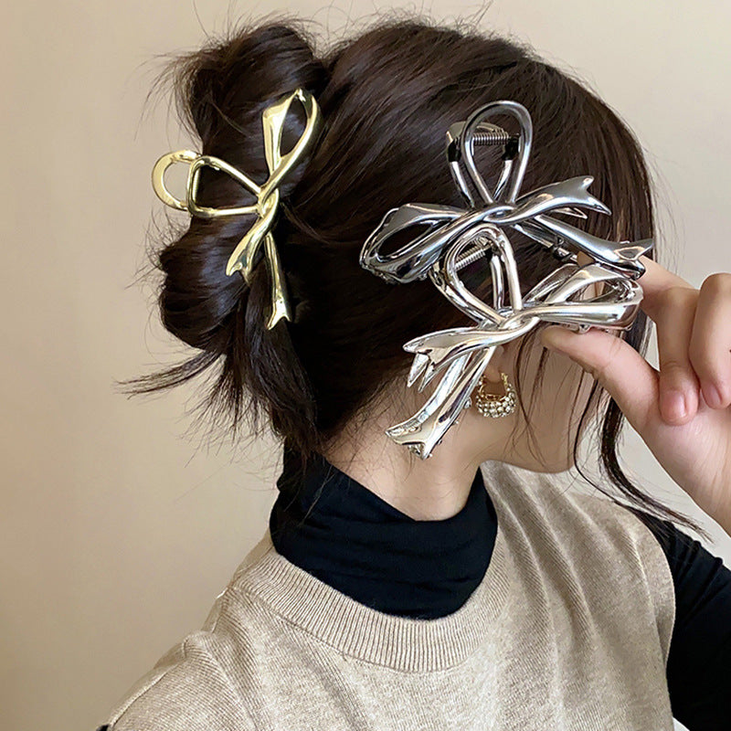 Large Bow Metal Hair Clip for Women - Elegant Updo Claw Clip with Luxe Finish