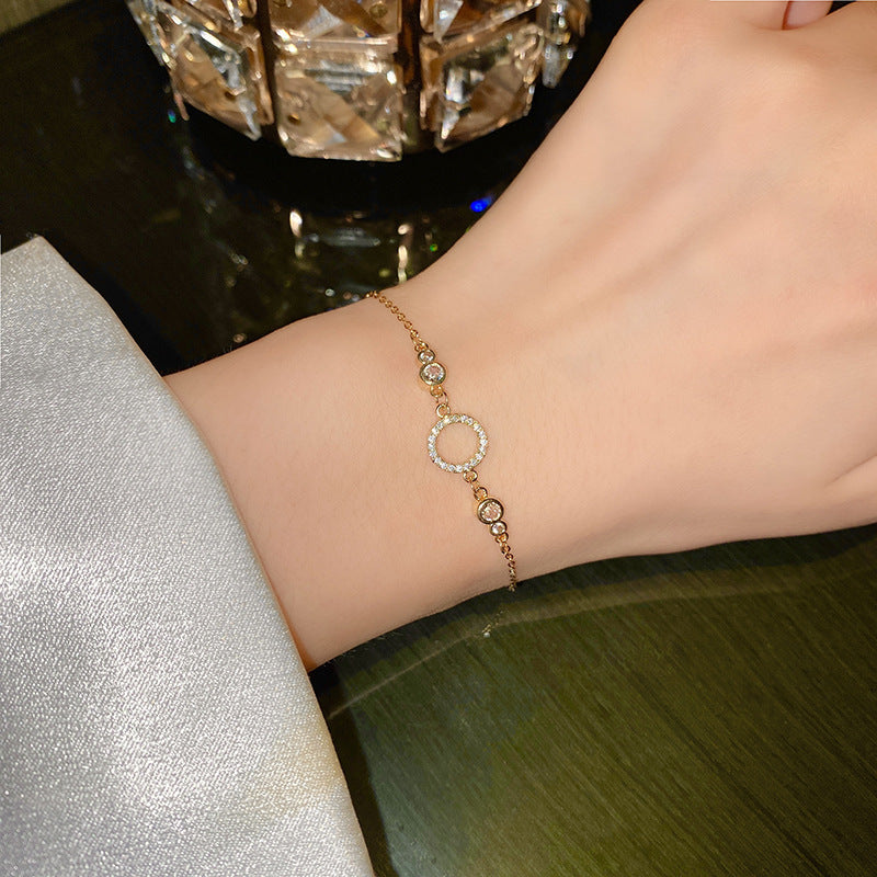 Geometric Circle Titanium Steel Bracelet for Women - Trendy Gold Design