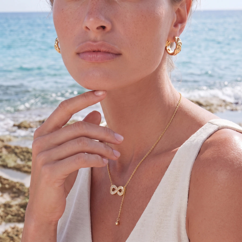 Collar Infinity Sparkle de Dilmore