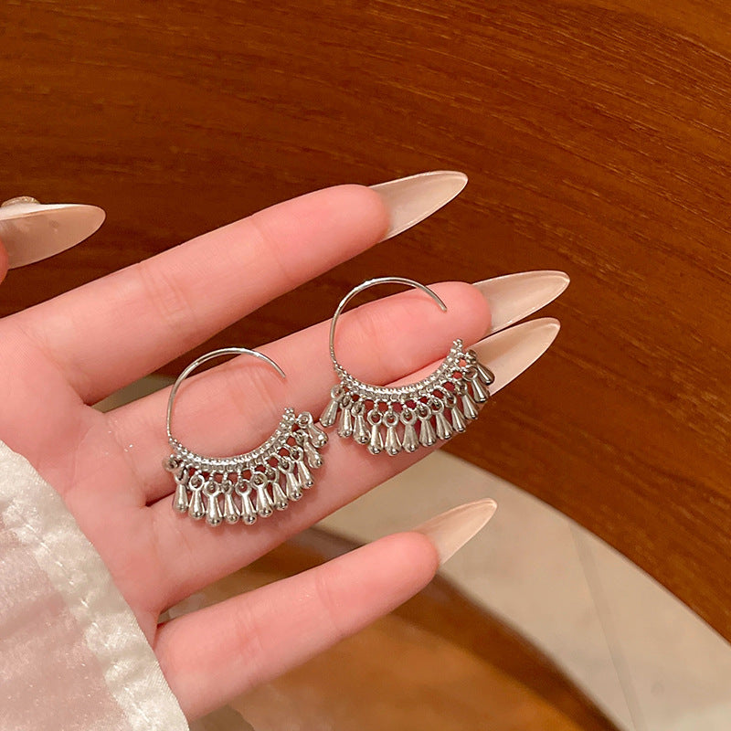 Elegant Teardrop Long Fringe Earrings for Women, Minimalist Geometric Design, Silver Tone