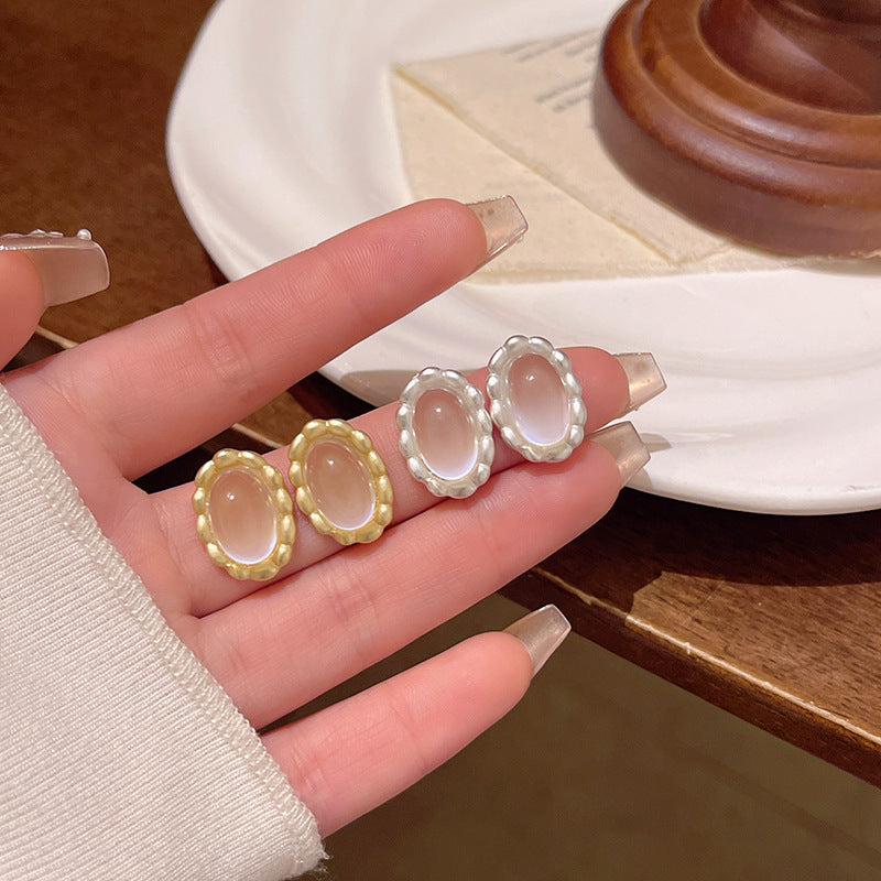 Elegant Oval Cat's Eye Stud Earrings with French-Inspired Minimalist Design