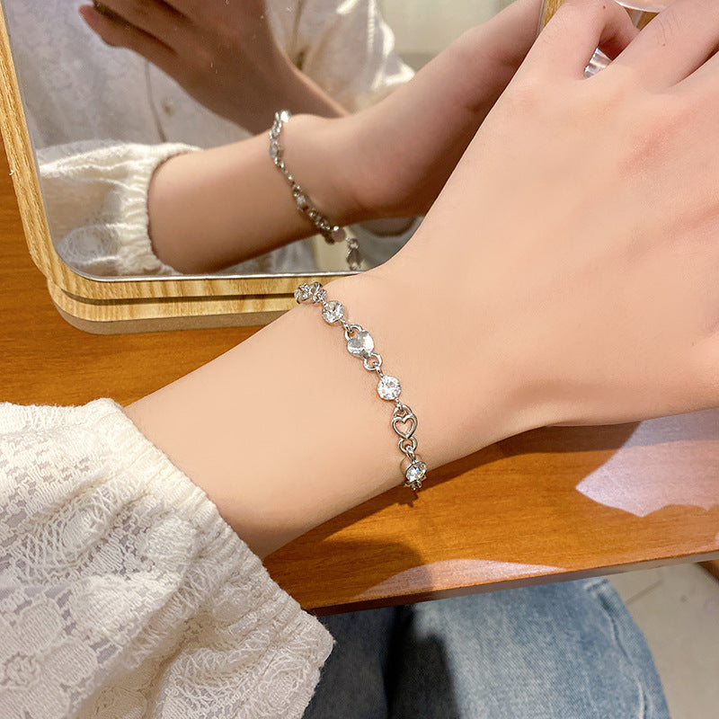 Dainty Heart-Shaped Cubic Zirconia Bracelet for Women - Elegant Korean Style Design