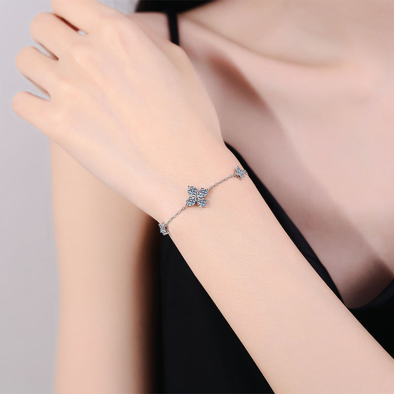 Bracelet Sterling Silver Four Leaf Clover Lucky Charm with Moissanite Stones Adjustable Chain