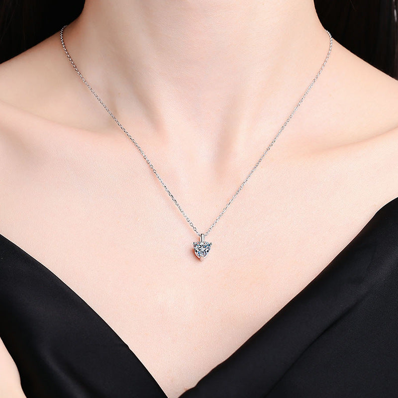 Necklace Sterling Silver Heart-Shaped Moissanite Pendant with 1 Carat D Color Stone