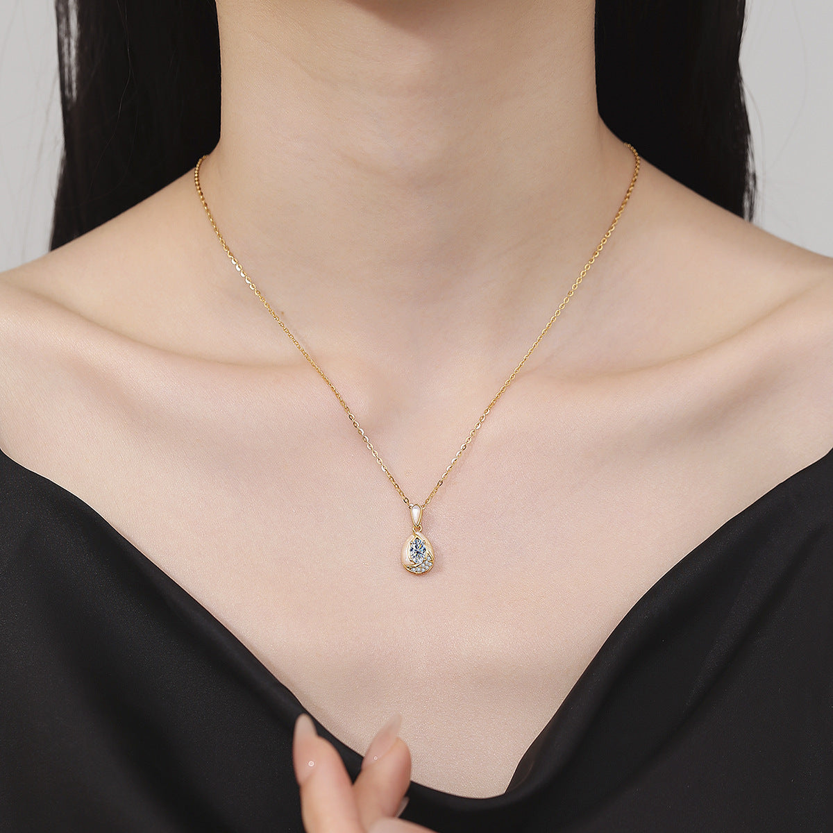 Necklace 925 Sterling Silver Teardrop Moissanite Collarbone Chain Delicate Pendant