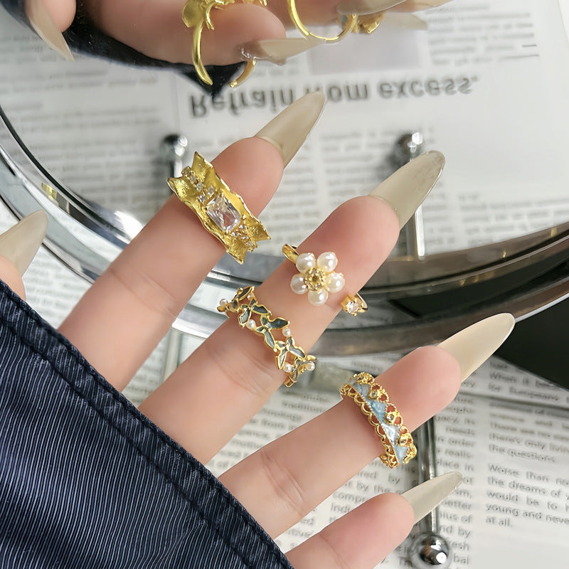 Modern Chinese Style Pearl Rotating Open Ring with Butterfly Design for Women