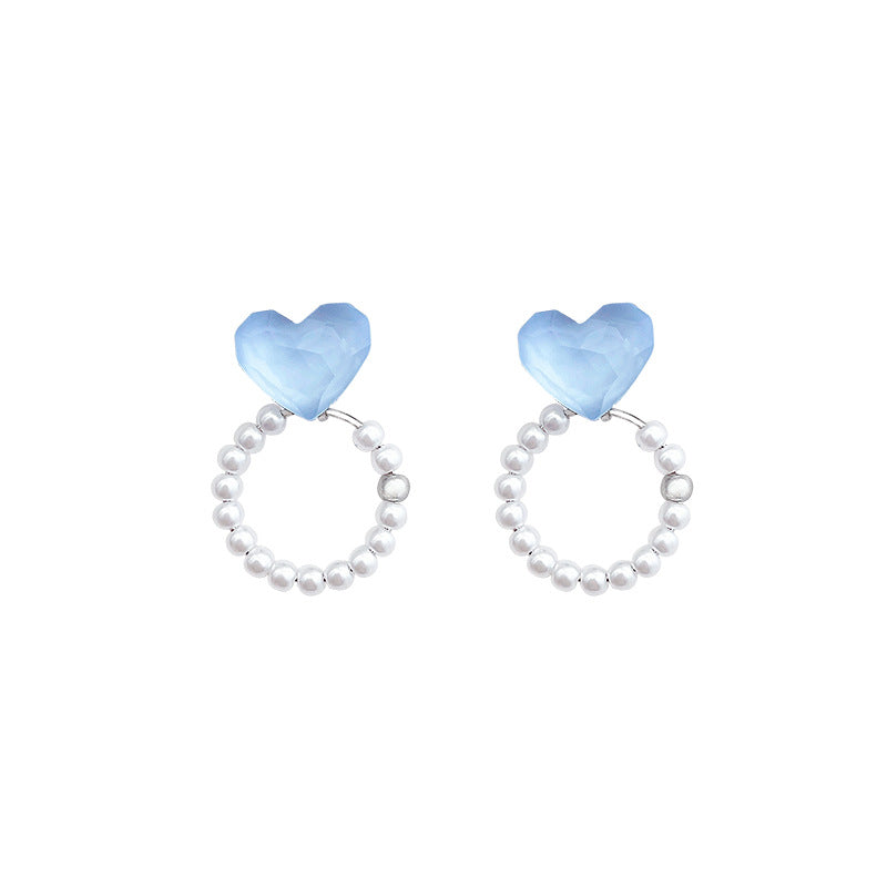 Minimalist Heart-Shaped Resin Earrings with Pearl Accents for Women