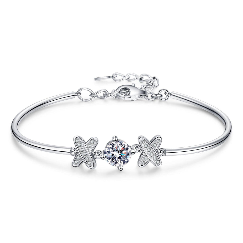 Women's Sterling Silver Bracelet with 1 Carat Moissanite and 6.5mm Zircon in Four-Prong Pt950 Gold Plated Floral Design