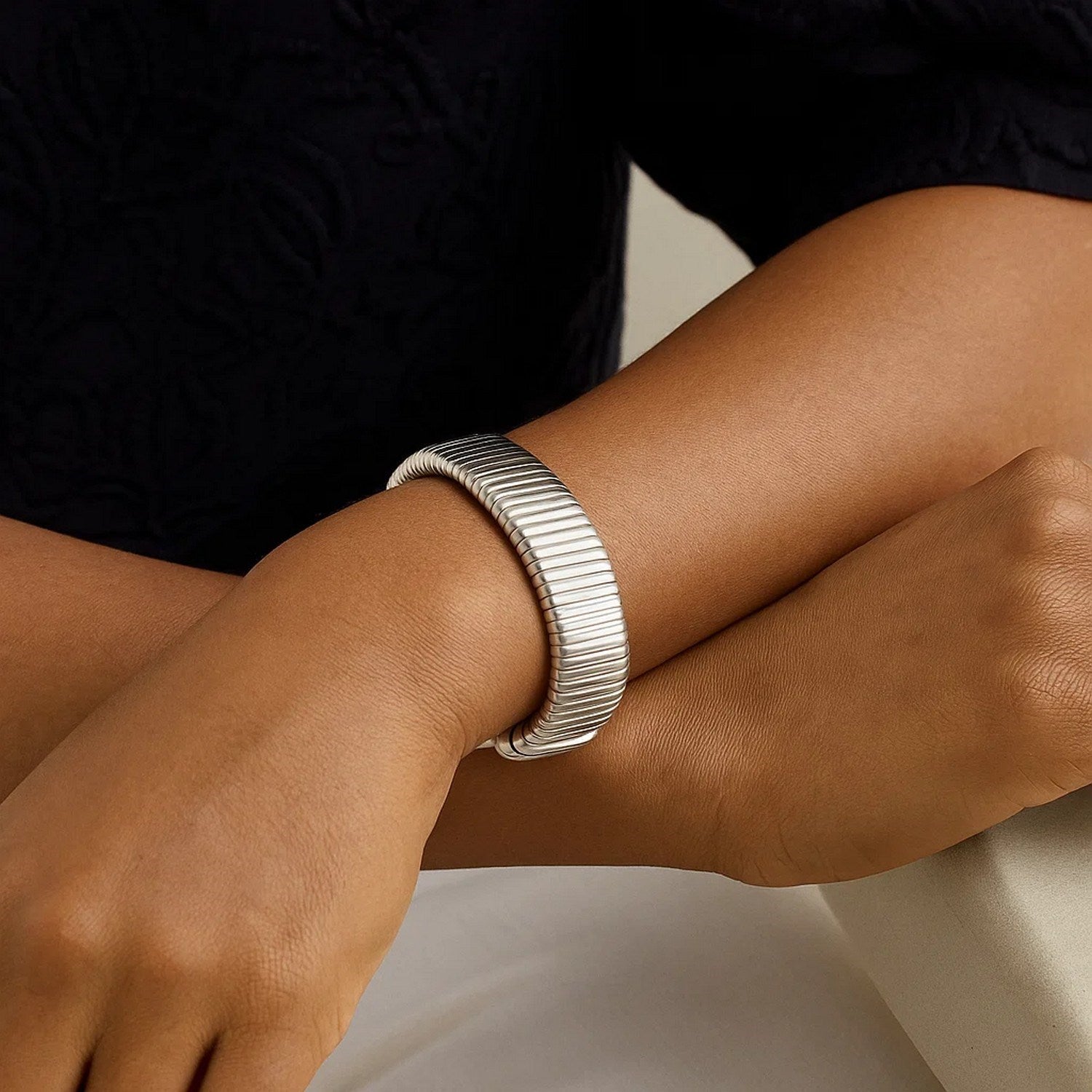 Sterling Silver Rhodium Plated Extra Thick Tubogas Bracelet (18.00 mm)