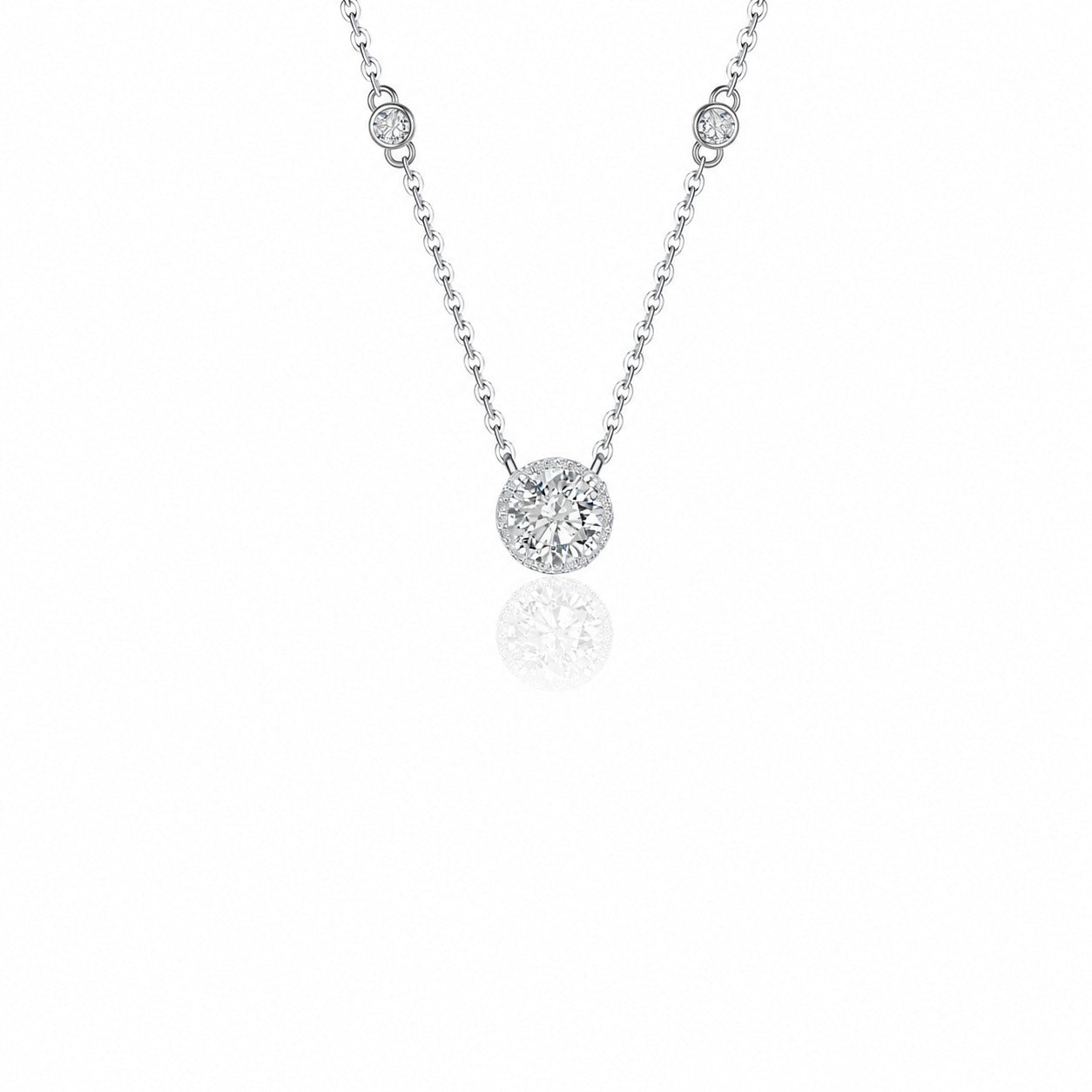 Mossanite Star-Shaped Pendant in 925 Sterling Silver  Collarbone Necklace
