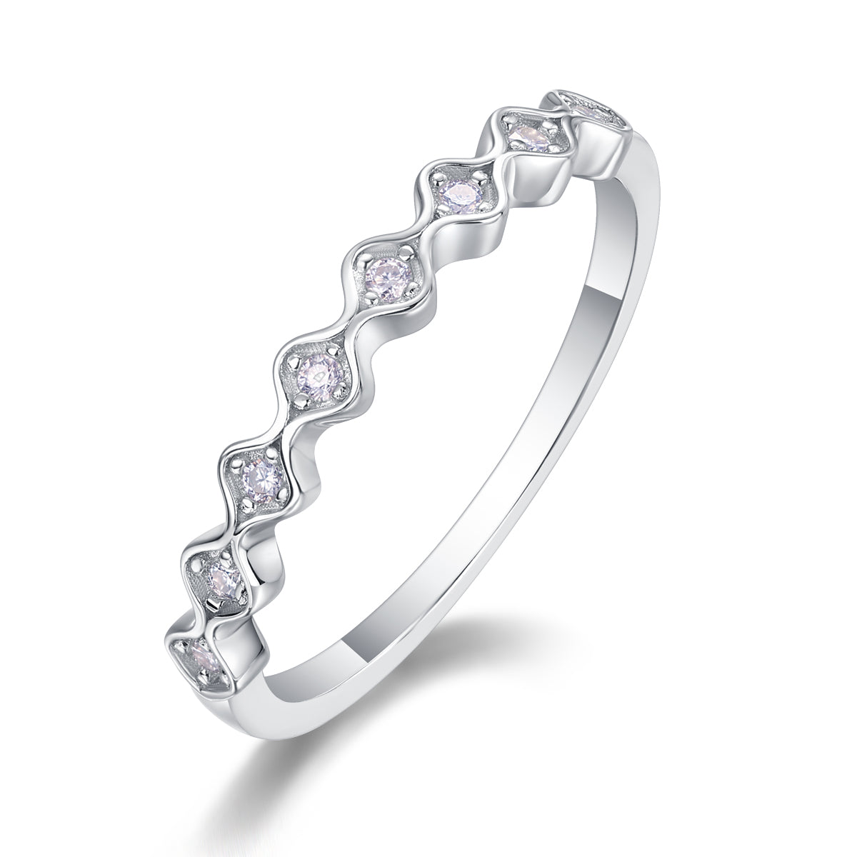 Round-Cut Moissanite Scalloped Stackable Band Ring in 925 Sterling Silver