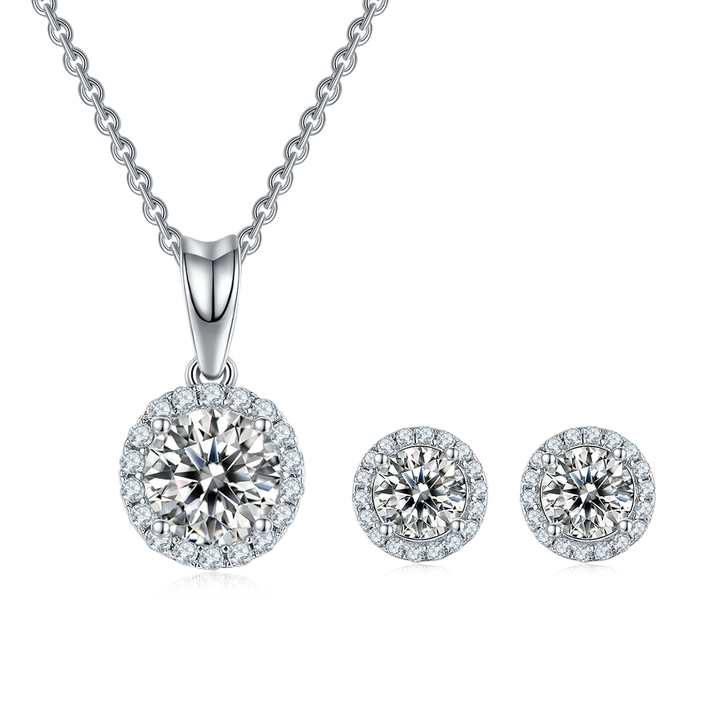 Round-Cut Moissanite Halo Stud Earrings in 925 Sterling Silver
