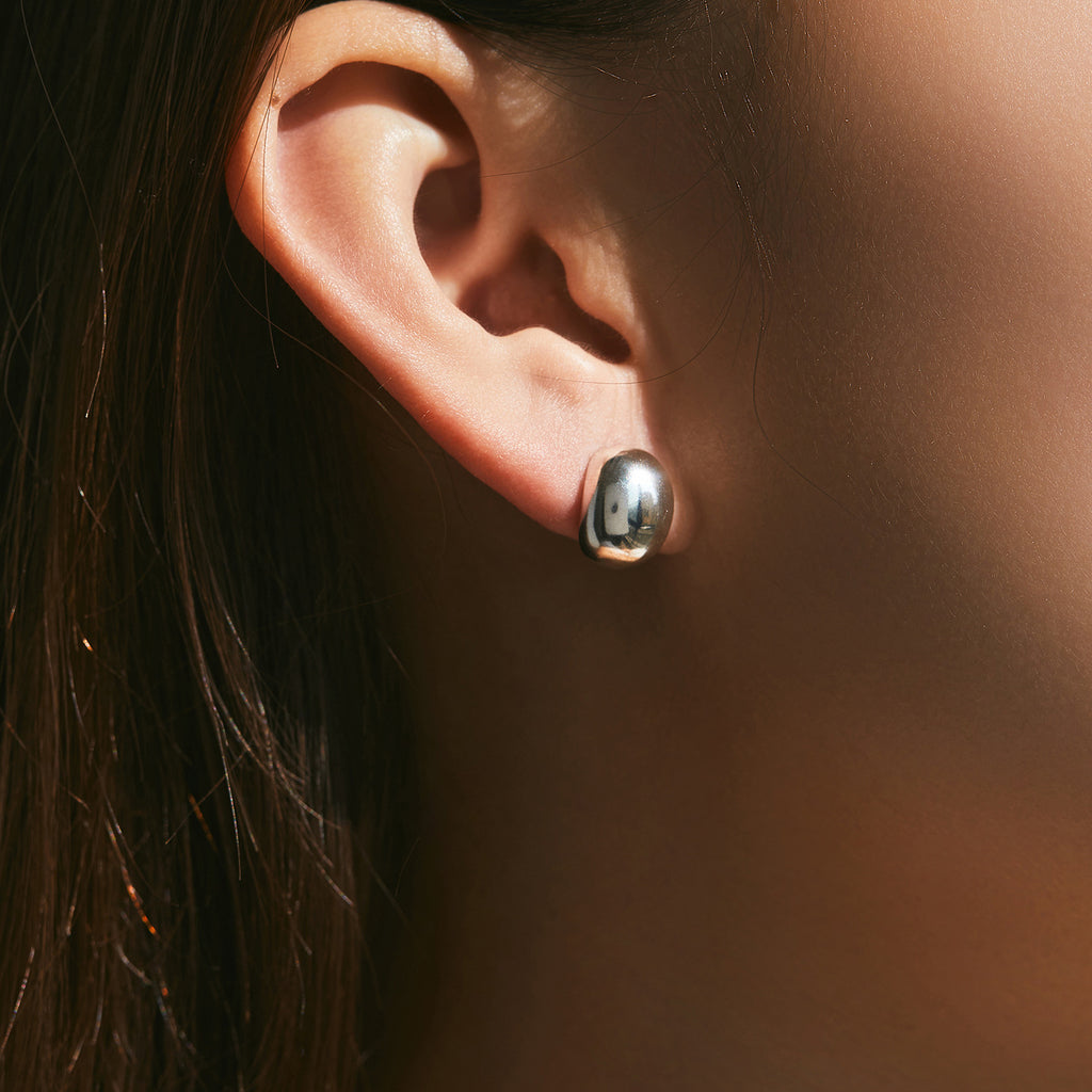 Elegant Geometric Oval Design Polished 925 Sterling Silver Minimalist Stud Earrings for Women Fashion Jewelry 2025 New Simple Style