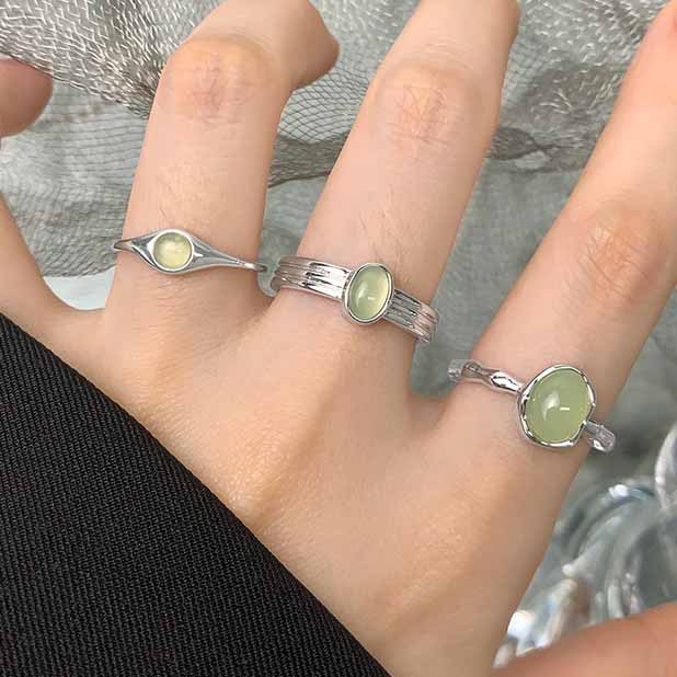 Elegant Oval Green Crystal 925 Sterling Silver Adjustable Ring