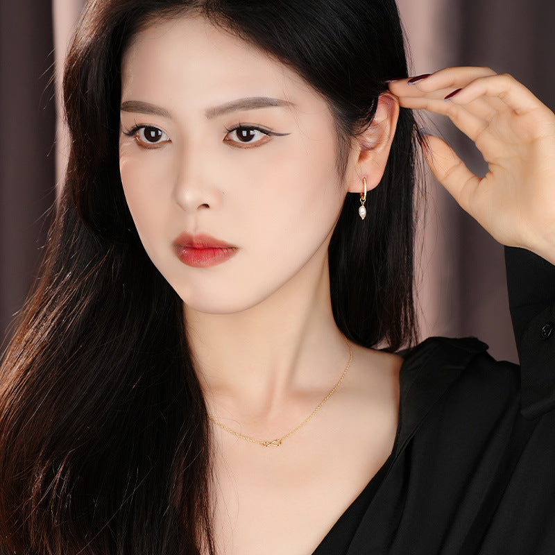 Elegant Fashion Women Light Luxury Style S925 Sterling Silver Pearls Hoop Earrings