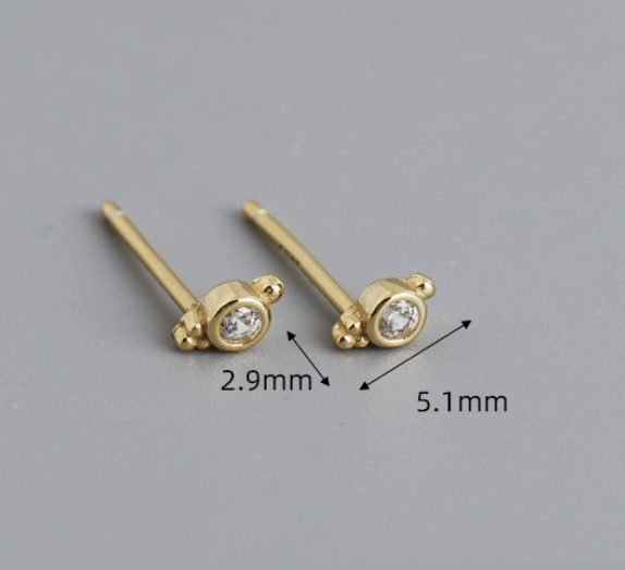 Mini Cubic Zirconia Oval-Shaped Earrings 925 Sterling Silver Stud Earrings