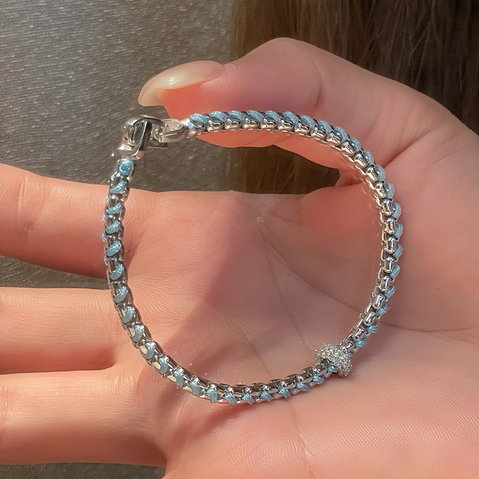 925 Sterling Silver Blue Vine Sparkling Zirconia Elegant Chain Bracelet