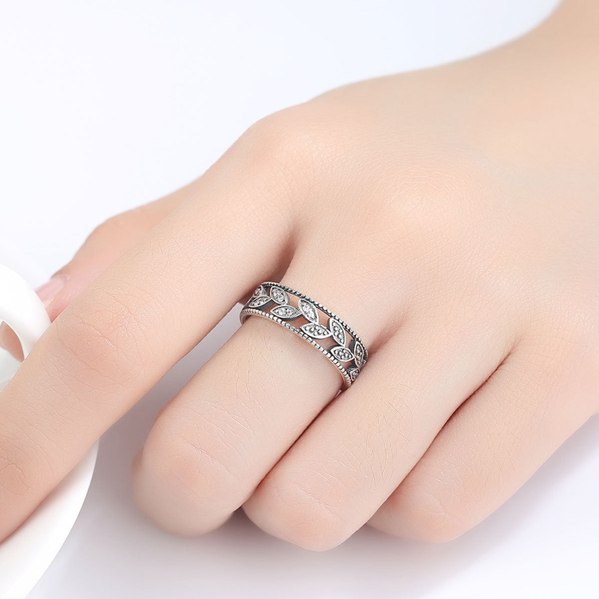 Vintage CZ Leaves 925 Sterling Silver Adjustable Ring