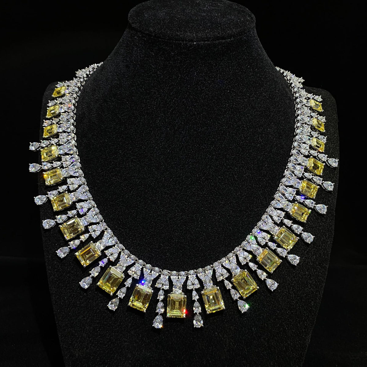 Inlaid with yellow emeralds and pear-shaped cubic zirconia 925 sterling silver Necklace
