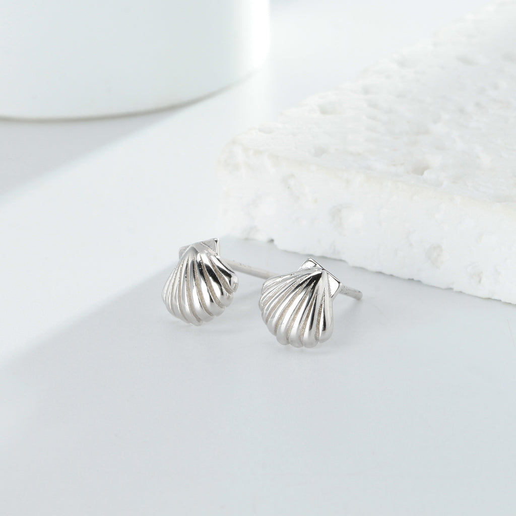 cute scallop shaped wholesale, exquisite lucky flower earrings