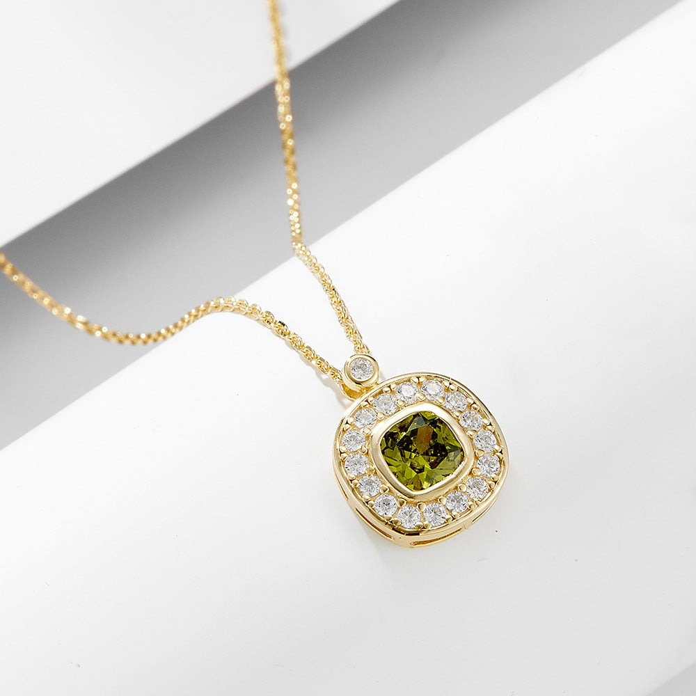 Elegant Geometric Design Green and White Cubic Zirconia 925 Silver Chain Pendant Necklace