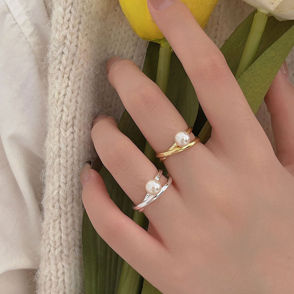 Fashionable Korean Style Adjustable X-Shaped Pearl Design 925 Sterling Silver Ring for Women with Elegant Yellow Gold and Silver Options