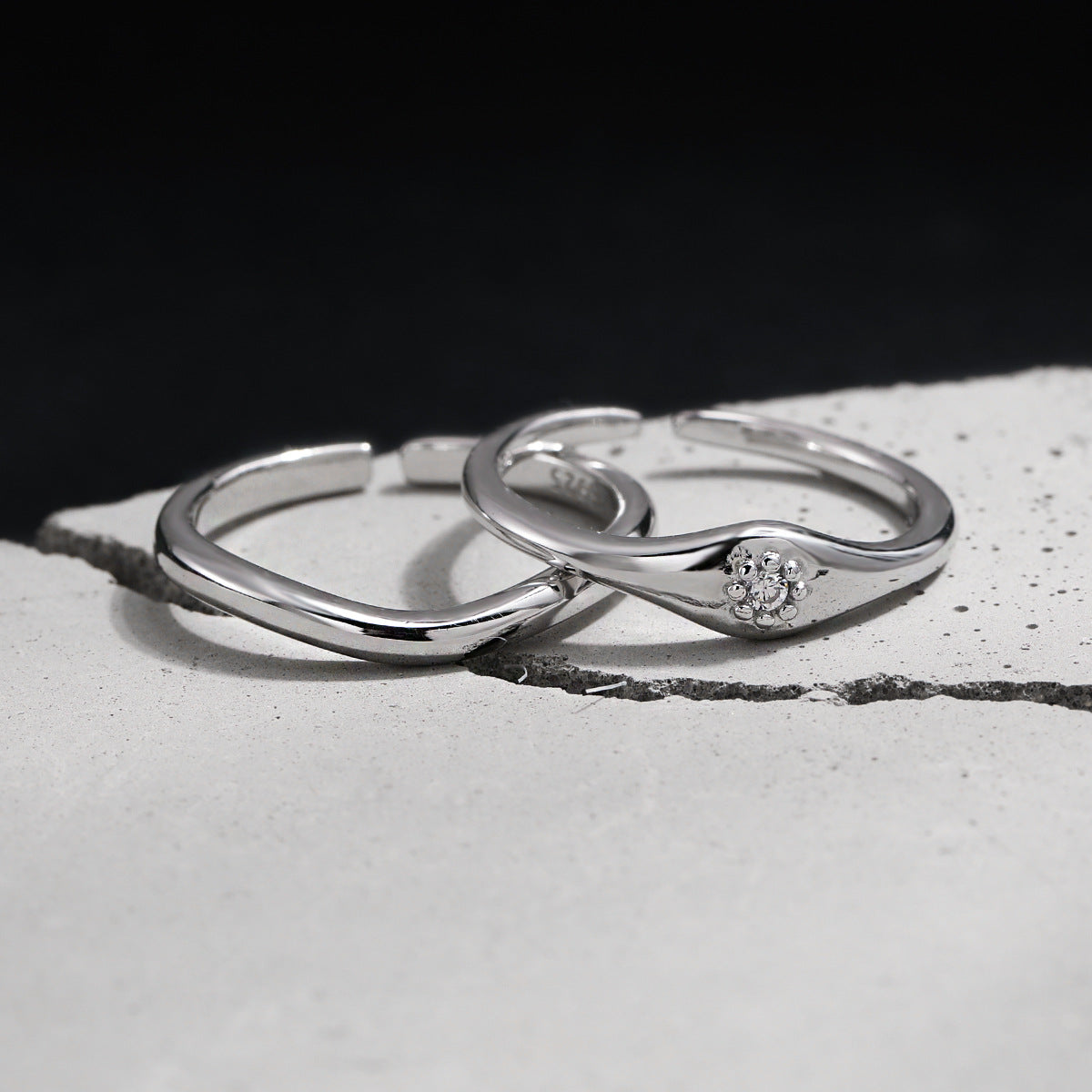 Minimalist Modern Geometric Wave 925 Sterling Silver Ring with Cubic Zirconia Adjustable Ring
