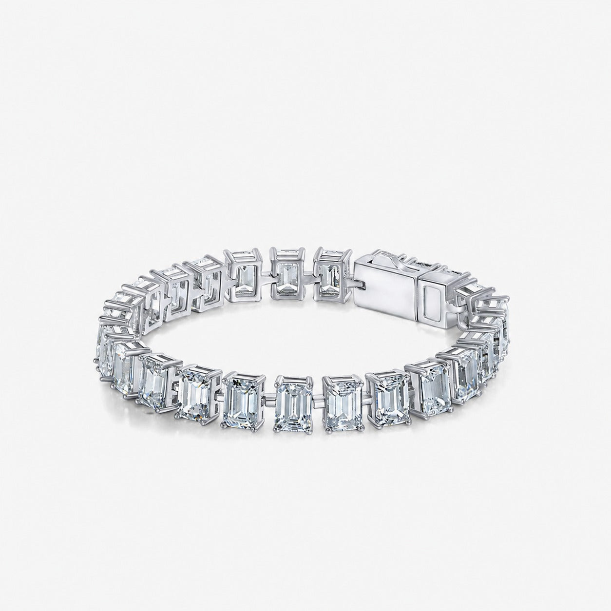 Clear Emerald Cut High Carbon Diamond S925 Silver Tennis Bracelet Rectangular 5mm x 7mm Stone Line Bracelet Elegant Fashion Classic Bracelet With Box Clasp Wedding Party Anniversary Gift