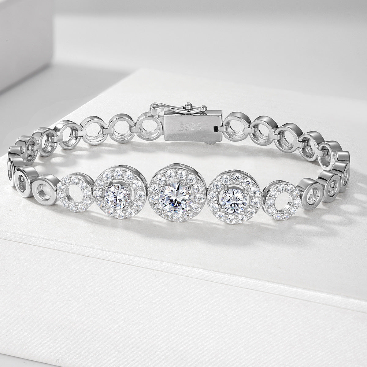 Mossanite Openwork Circle Bracelet for Women Unique Design 925 Sterling Silver Bracelet