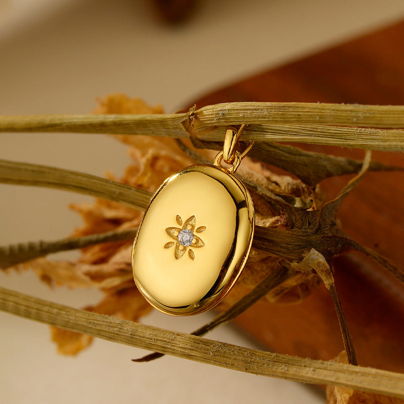 925 Sterling Silver Mini Delicate Single Oval Sunburst Flower Flip Locket Pendant
