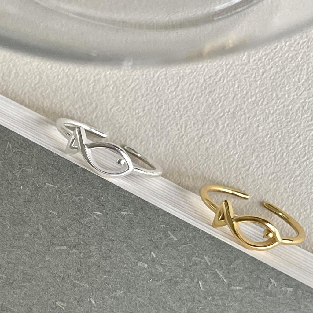 Cute Hollwo Fish 926 Sterling Silver Dangling Earrings