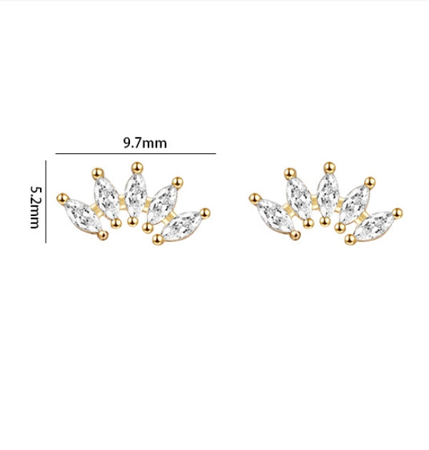 Women CZ Crown 925 Sterling Screw Flat Stud Earring (Single)