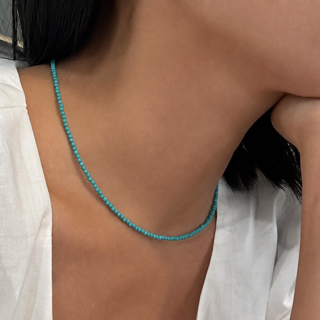 Natural Stone Blue Green Round Beads Set in 925 Sterling Silver Necklace