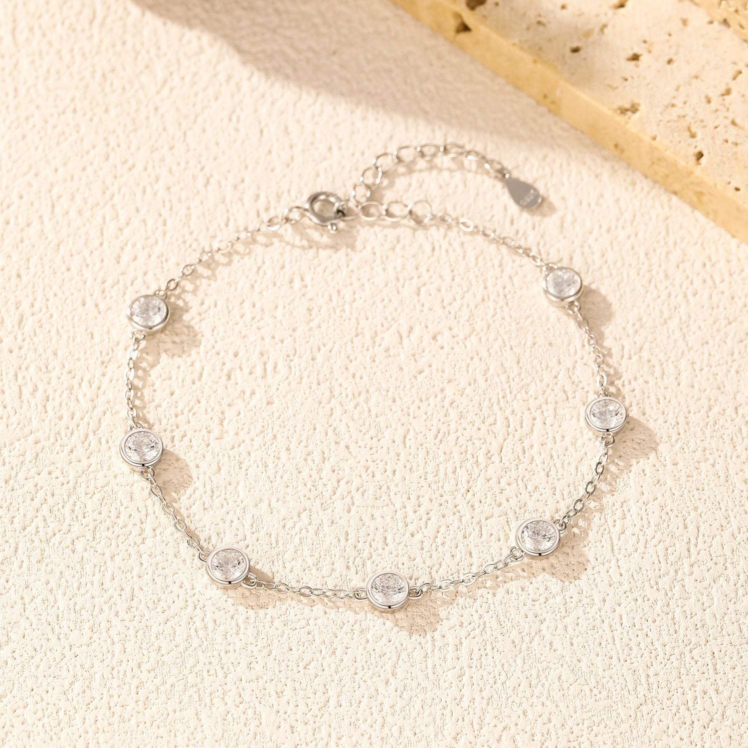 Elegant Geometric Design 925 Sterling Silver Cubic Zirconia Bubble Bracelet for Women Fashion Jewelry Simple Style Adjustable Length 2025 New Arrival
