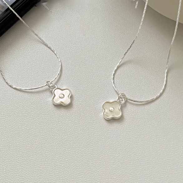 Women Beautiful White of Shell Four Leaf Clover Sterling Silver Necklace
