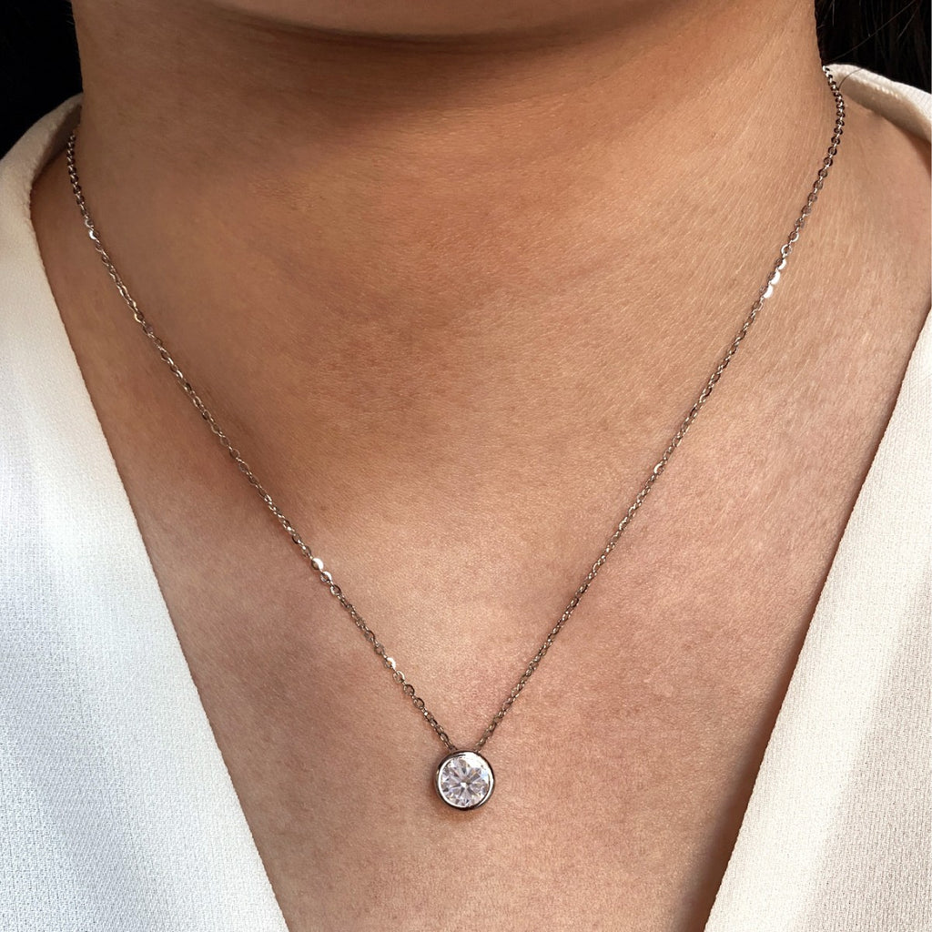 Best-selling Moissanite A Simple  Everyday 925 Sterling Silver Necklace