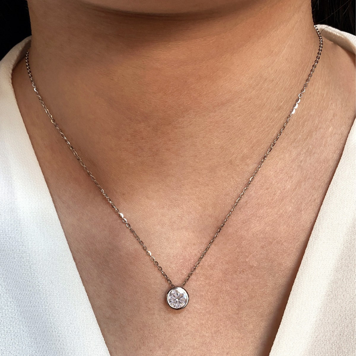Best-selling Moissanite A Simple  Everyday 925 Sterling Silver Necklace
