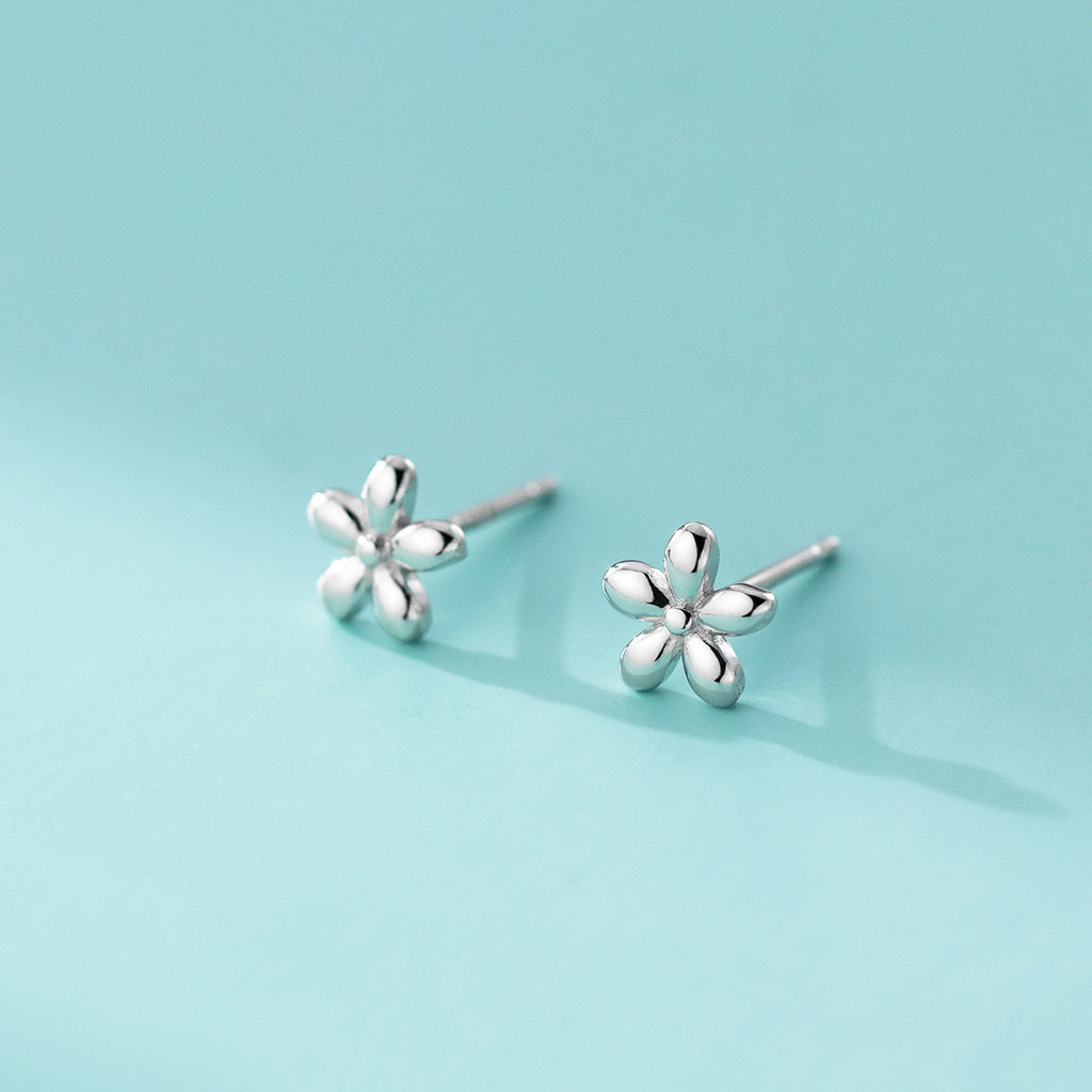 Women Elegant Modern Delicate Fashion Jewelry Five Petal Flower S925 Sterling Silver Stud Earrings