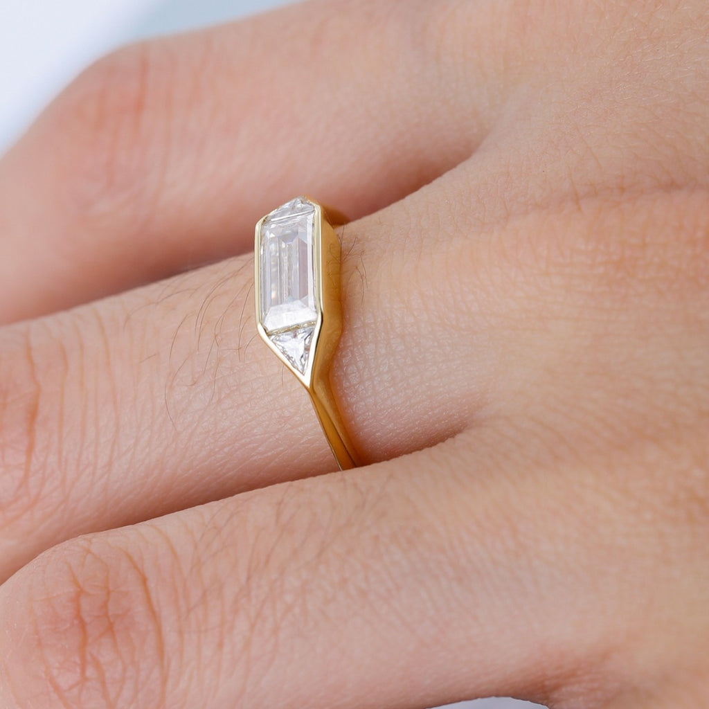Minimalist Lightly Luxurious Geometric Moissanite 925 Sterling Silver Ring